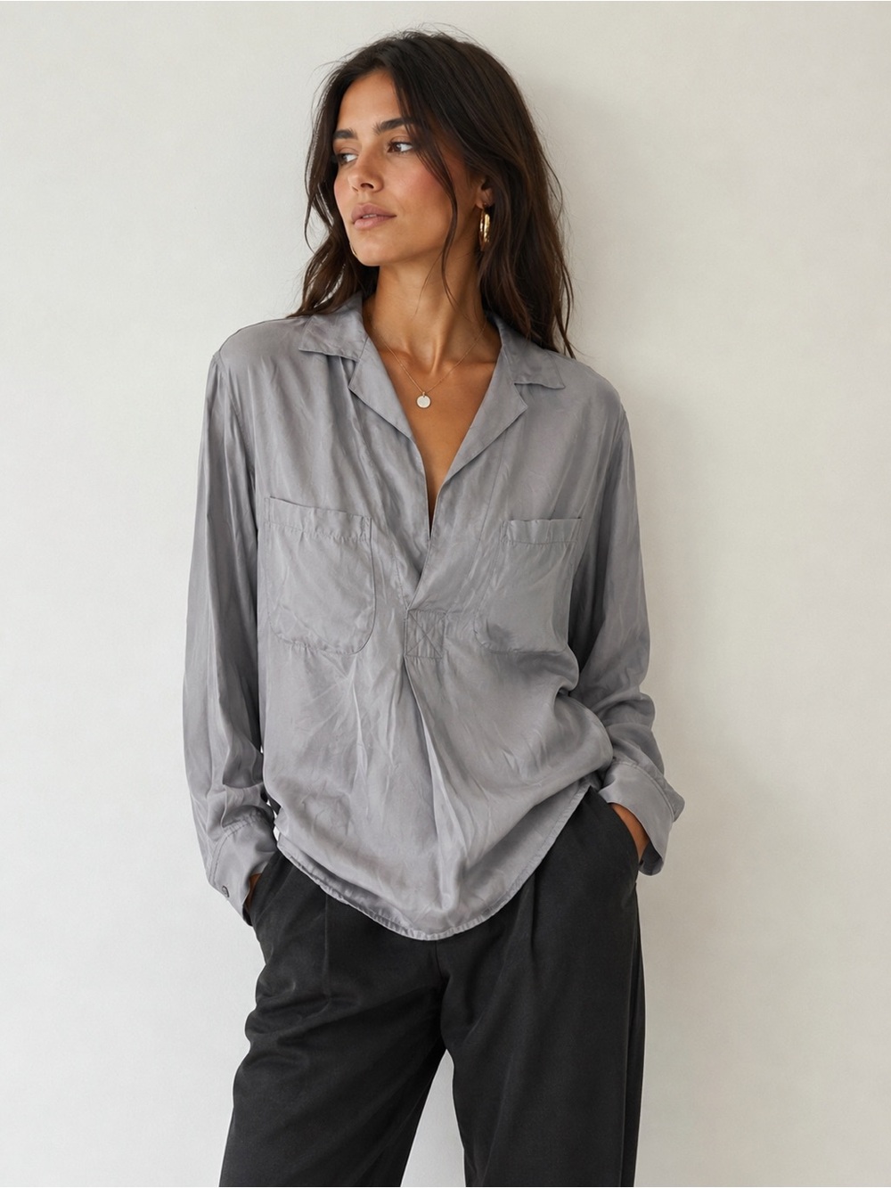 Vince 100% Silk Band Collar V-Neck Blouse classic gray neutral Size small